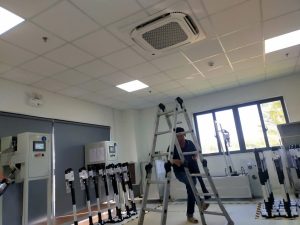 Cập nhật giá vệ sinh máy lạnh Bình Dương mới nhất. Báo giá rõ ràng, không phát sinh. Dịch vụ uy tín, có mặt nhanh chóng!